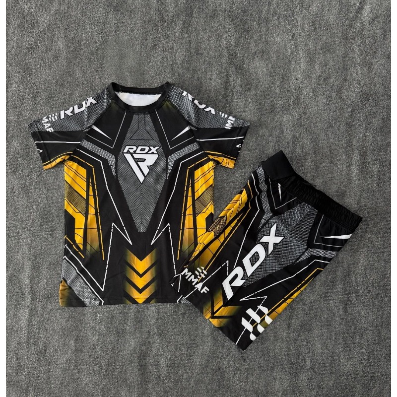 Sports Equipment Set - Nuovo Set T-shirt da Boxe RDX